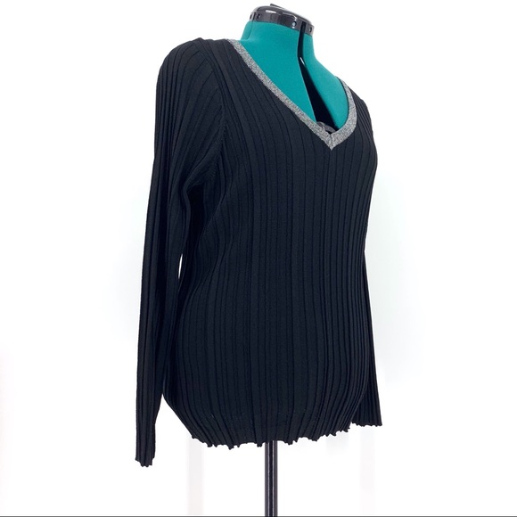 Rebel Wilson x Angels V-Neck Fitted Sweater, 0X - Picture 9 of 16